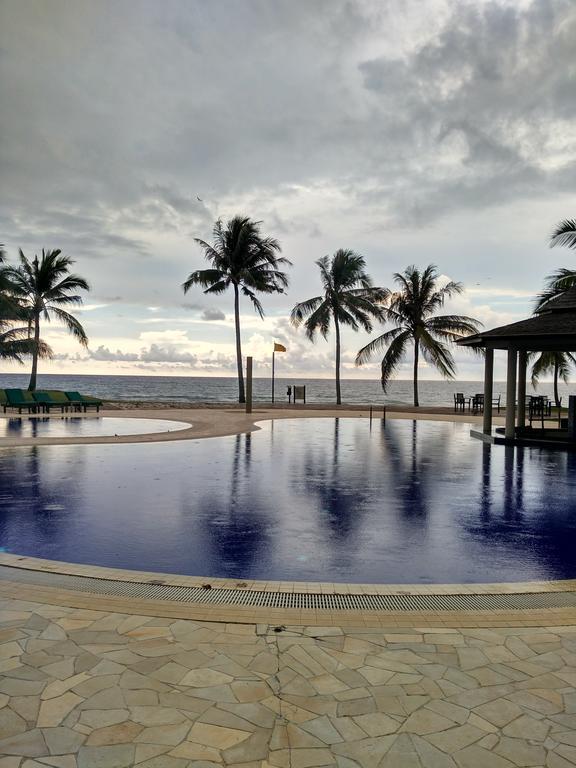Resort Sabah Beach Villas &