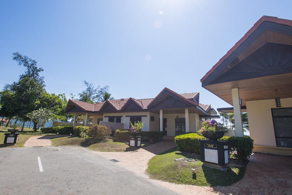 Sabah Beach Villas & Resort 3*