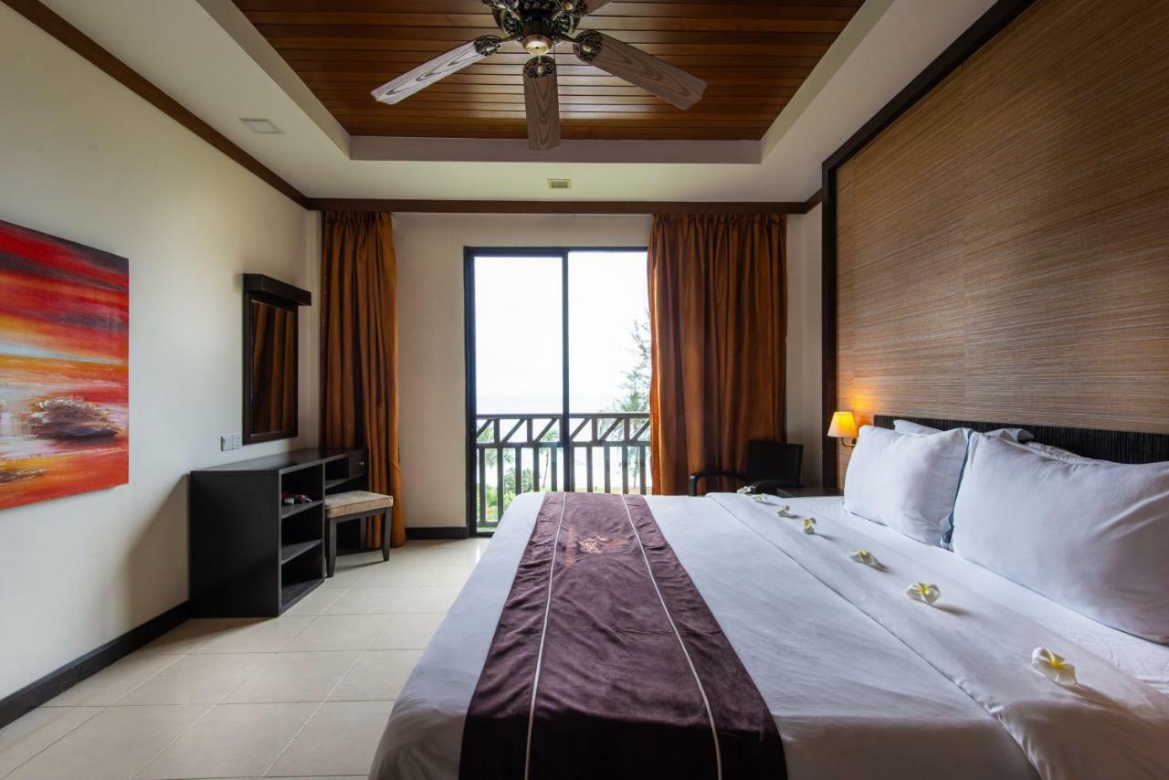 Sabah Beach Villas &